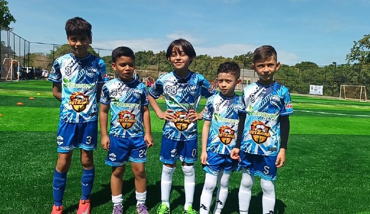 La convivencia se realizó en diferentes categorías. Foto: Melquiades Vásquez A.