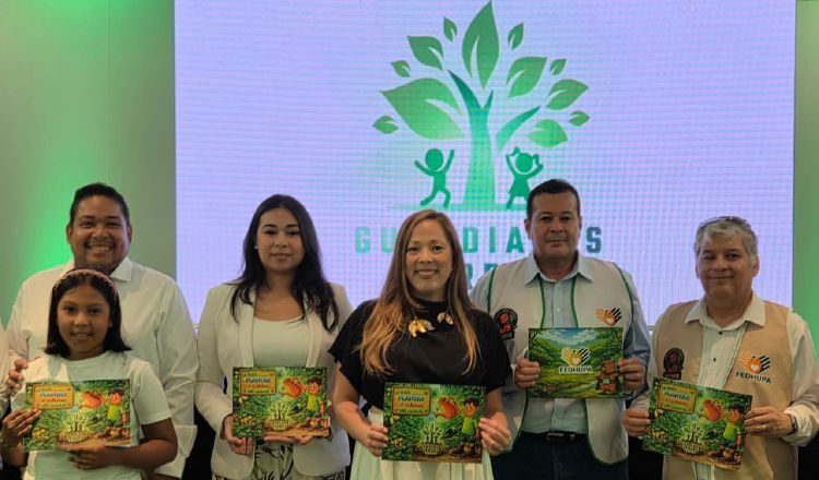 Lanzamiento de "Guardianes Verdes", una iniciativa de la empresa Cobre Panamá en alianza con la Fundación Educación y Desarrollo Humano de Panamá (Fedhupa). Vivian Jiménez