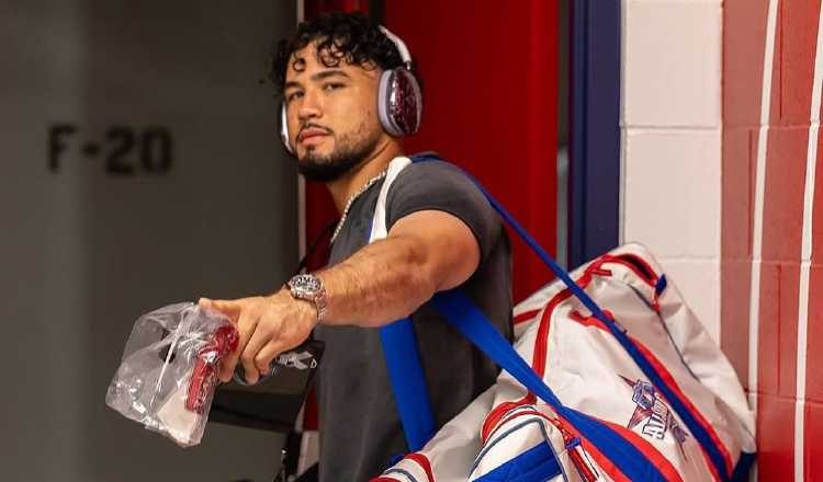 Iván Herrera se despide de su equipo, los Cardenales de San Luis, para participar en el Juego de Estrellas. Foto:@Cardinals 