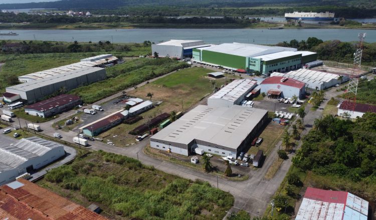 El país mantiene activas 18 zonas francas que albergan a más de 150 empresas.  Cortesía