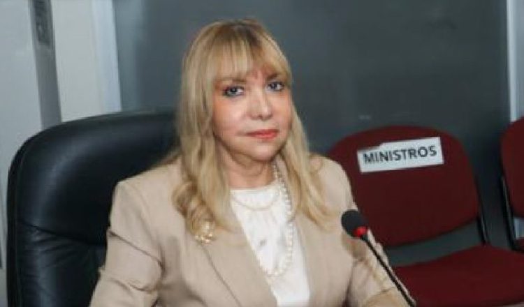 Zaira Santamaría, magistrada de Contrataciones Públicas. Cortesía