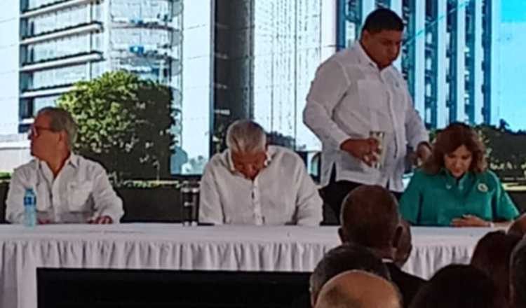 El 4 de febrero se dio la primera palada del nuevo Oncológico. Archivo