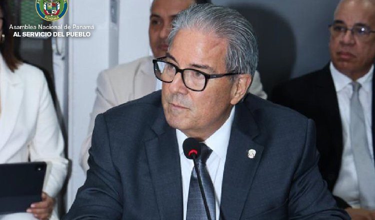 Minsa sustentó ayer  su presupuesto de B/.3,844,936.2. para la vigencia fiscal 2027.  Cortesía