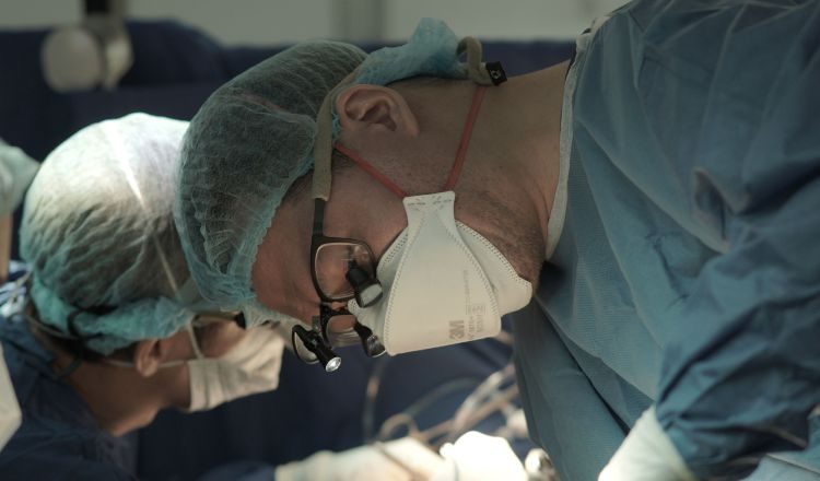 El déficit de especialistas en el país ronda los 4,000 profesionales de la salud.  Pexels