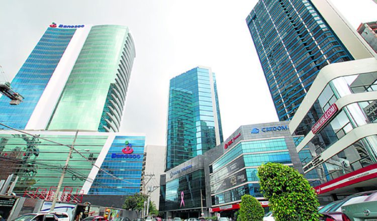 Pese a que los bancos dejarán de percibir estos ingresos, el encargado de la SBP no cree que la medida les afecte económicamente.  Archivo