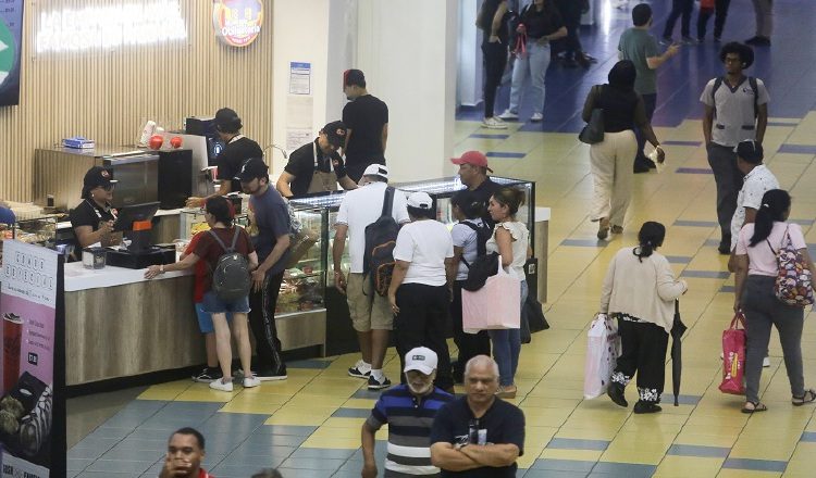 Las alteraciones estructurales en Albrook Mall están bajo control, según la presidenta de Camtur.  Archivo 