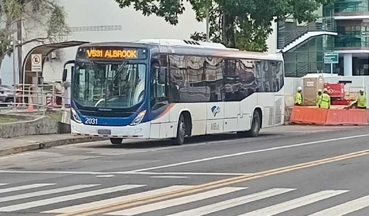Los metrobuses están operativos desde finales de 2010 y la primera ruta donde se utilizaron fue la de Pedregal-Corredor Sur. El sistema se consolidó a inicios de 2013. Archivo