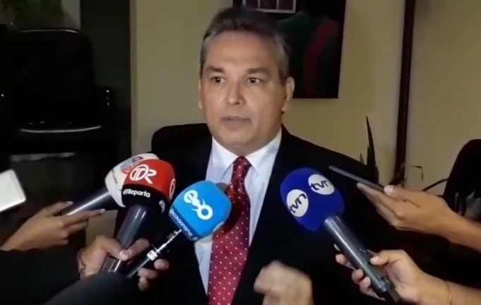 El defensor del Pueblo, Alfredo Castillero Hoyos, dijo que las acusaciones en su contra son una afrenta a su "honor y honra".