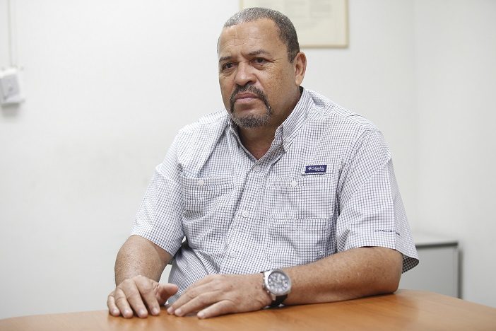 Escritor panameño Andrés Villa, participará en Conversatorio '500 años de la ciudad' el 28 de agosto, a las 6p.m.  en la Junta Comunal de Bella Vista, junto con Juan David Morgan. Foto: Panamá América.