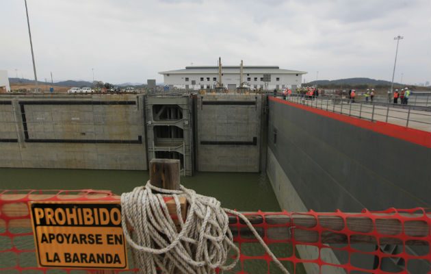 Actualmente por el Canal de Panamá pasa cerca del 6% del comercio mundial/Archivo.