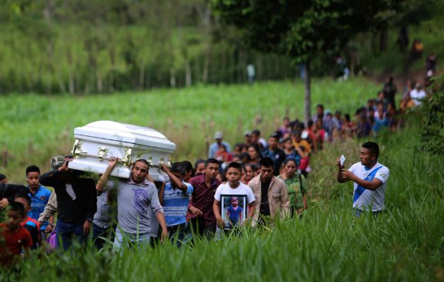 En un pronunciamiento, el Ombudsman exhortó a las autoridades estadounidenses dar prioridad a las niñas y niños migrantes.