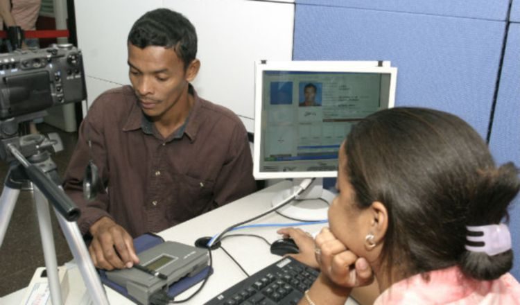 La medida es para que la caducidad no sea obstáculo para votar. Foto de archivo