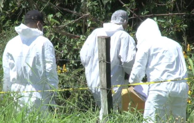 Este hecho se registró para el 17 de abril de 2017, cuando Rosa Maria Robles de 16 años, salió de la residencia de su suegra y no regresó.