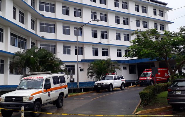 El área de coronario se vio afectada por la rotura de una tubería.