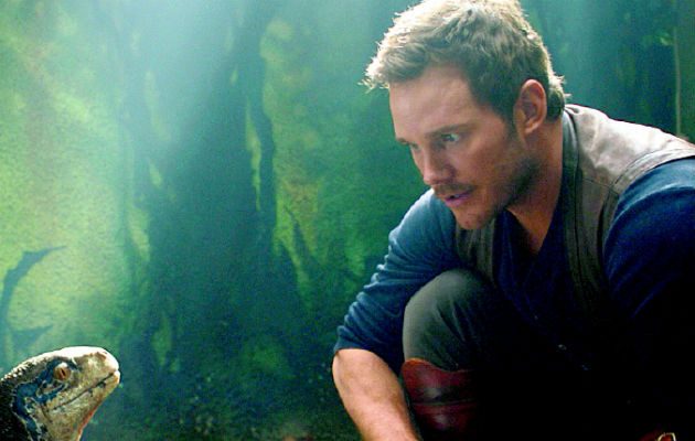 Chris Pratt está indignado, no tolera que ataquen a su exesposa.
