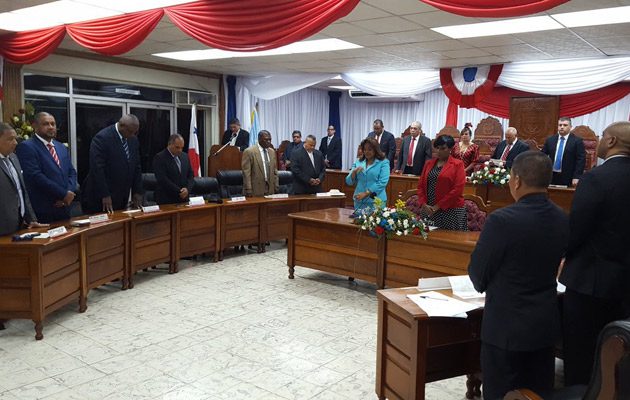 Reunión del Consejo municipal de Colón. Foto/Diómedes Sánchez