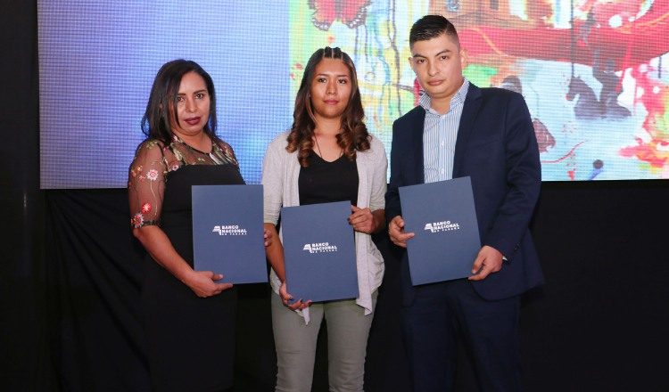 Ganadores del Concurso Nacional de Artistas Noveles del año pasado. Cortesía