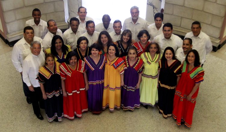 Por la sede de esta edición del "América Cantat" Panamá compitió con Canadá y Costa Rica.