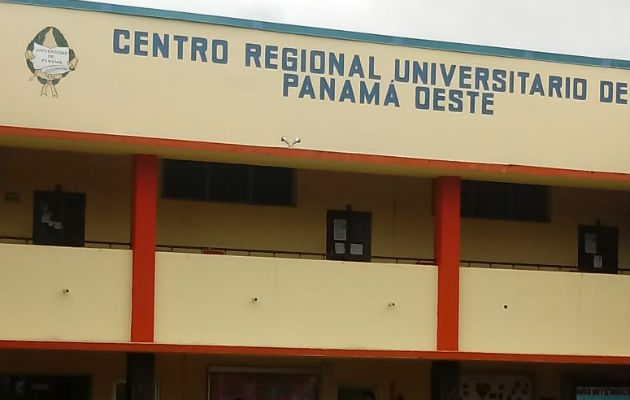 Piden renovar Centro de Estudiantes. 