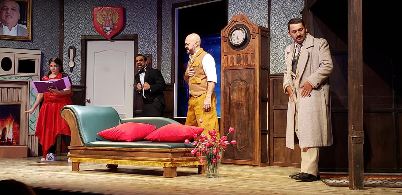 Comedia "¡Qué desastre de obra!", en Teatro La Plaza hasta el domingo 2 de junio. Foto: R. Bernal.