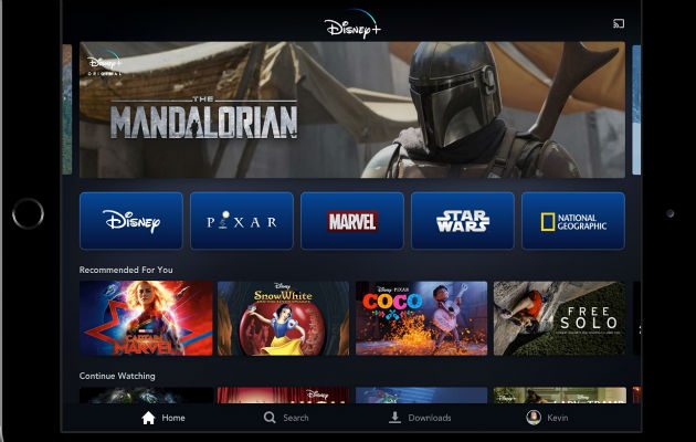 Imagen suministrada por Disney muestra su portal de "Disney Plus" en una tablet. Foto: AP.