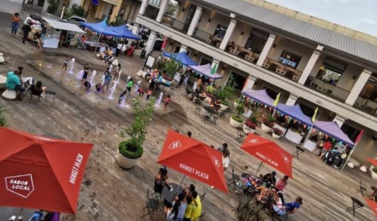  Este es un espacio donde el emprendimiento, el arte y la cultura son el principal componente. 
