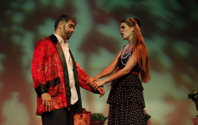  Eric Molino y Peggy Boussounis. /Foto: Archivo.