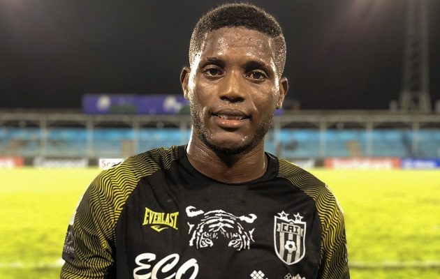 Fajardo marcó de penal.