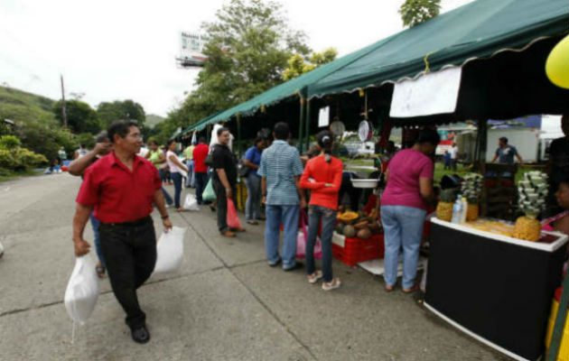   Por motivo de fiestas patrias las ferias se cambiaron para mañana 1 de noviembre