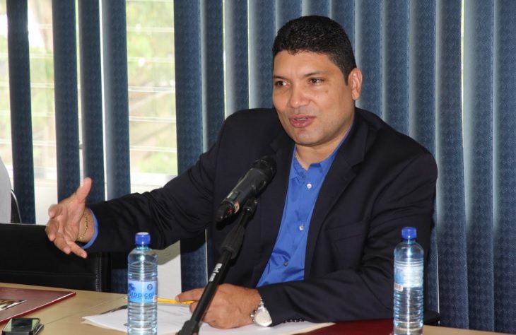 Gabriel "Panky" Soto fue superado en las pasadas elecciones por Yesenia "La Niña" Rodríguez.