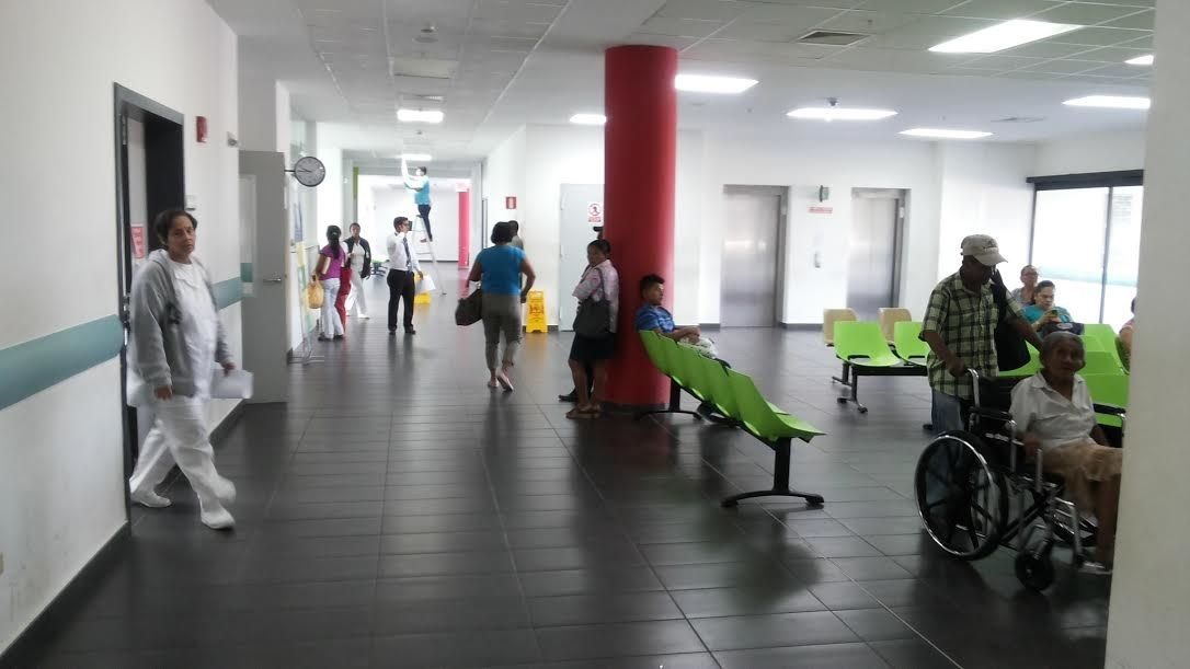 Médicos y enfermeras exigen  al Minsa pagos de turnos  laborados 