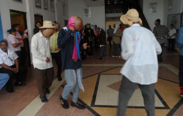 Danza de los parrampanes.  / Foto: Elena Valdez