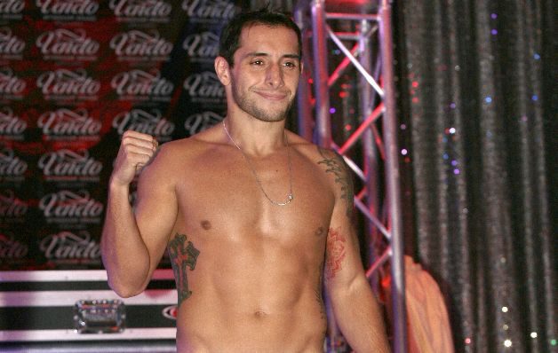  Oliver Meza se inclina por Caín Velásquez en su duelo frente a Werdum 