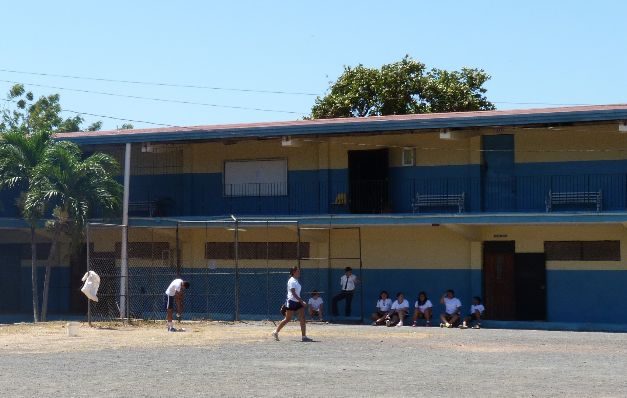 Buscan terreno para nuevo colegio José Daniel Crespo 