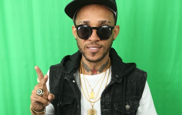  Cayó en depresión por verse obeso 