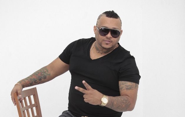  Cayó en depresión por verse obeso 