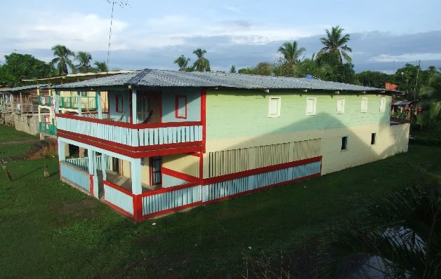   Sambú: mezcla de cultura y de colorido de la naturaleza 