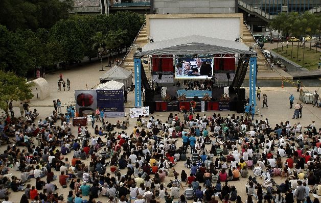 La poesía embruja a miles en Medellín 