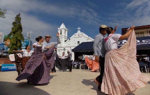 La ciudad de Las Tablas es un pueblo pintoresco y su gente ama sus tradiciones folclóricas.  /  Foto: Zenaida Vásquez