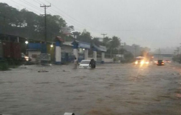 inundaciones en Colón -  Foto: @ProfDiazRamos