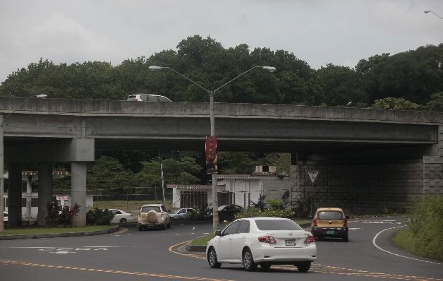 La vía marginal de La Amistad se extenderá.   / Edwin González