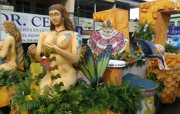 Desfile folclórico de Chitré.  /  Foto: Thays Domínguez