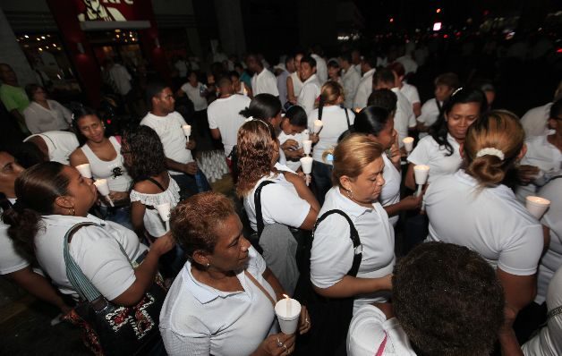 Se suman a las protestas en contra de los detenidos políticos.   / Foto Edwin González