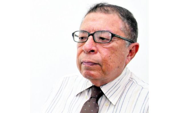 Es el autor de himnos de colegios 