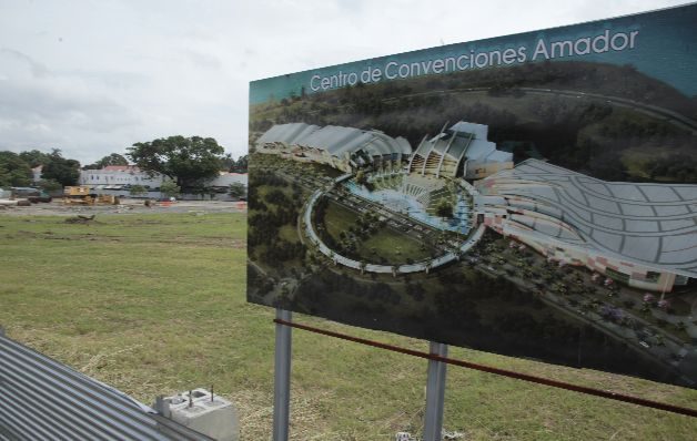 Turismo apuesta a nuevo centro    de convenciones para salir de crisis