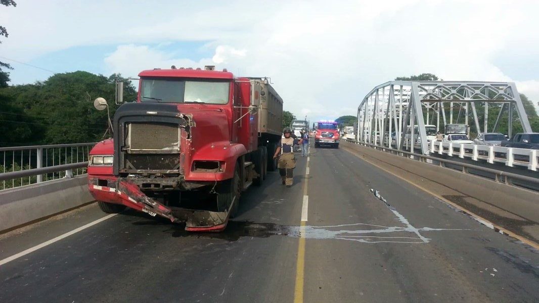Afortunadamente nadie murió.  /  Fotos: @BCBRP