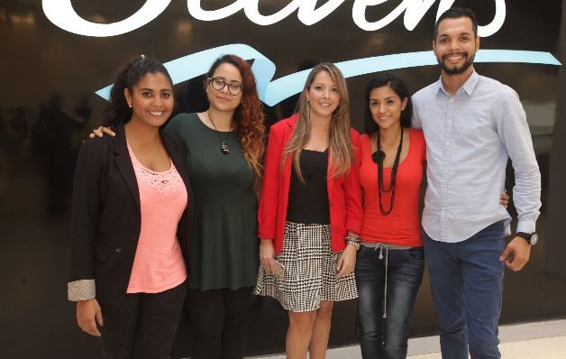 5.  Zully Finol, Lizbella Molina, Marisol Rodríguez, Eva Duarte y Pedro Bandes. 