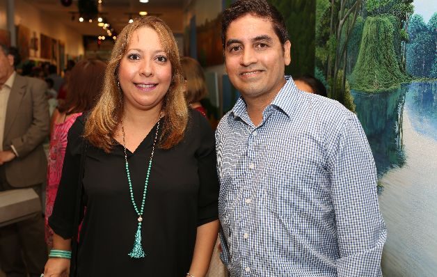 6. María Isabel Figueroa y  Erick Hill. 