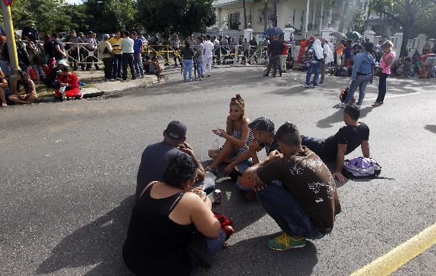 EE.UU. y Cuba cooperarán contra tráfico de cubanos