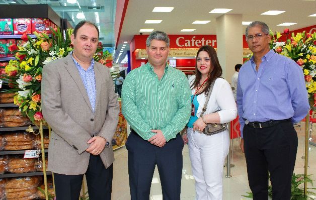 1. Gabriel Marengo, Roberto Brin, Ana Corzo y René Guardia. 